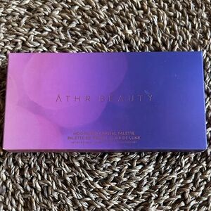 ATHR Beauty Moonlight Crystal Palette